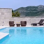Curic * Dubrovnik