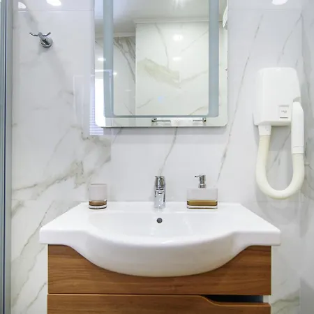 Curic Apartman *