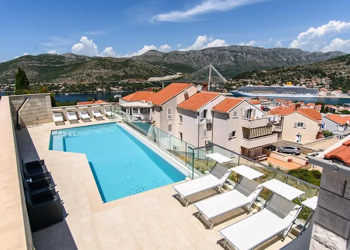 Curic * Ντουμπρόβνικ