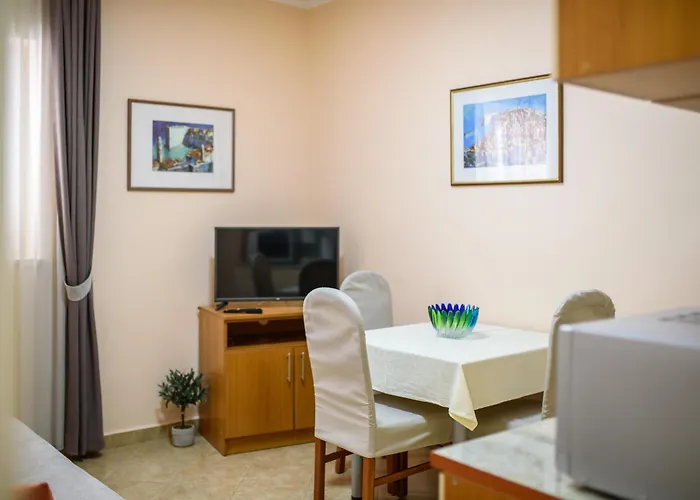 Curic Ντουμπρόβνικ