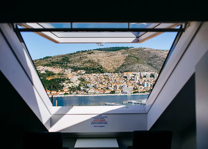 Curic Ντουμπρόβνικ